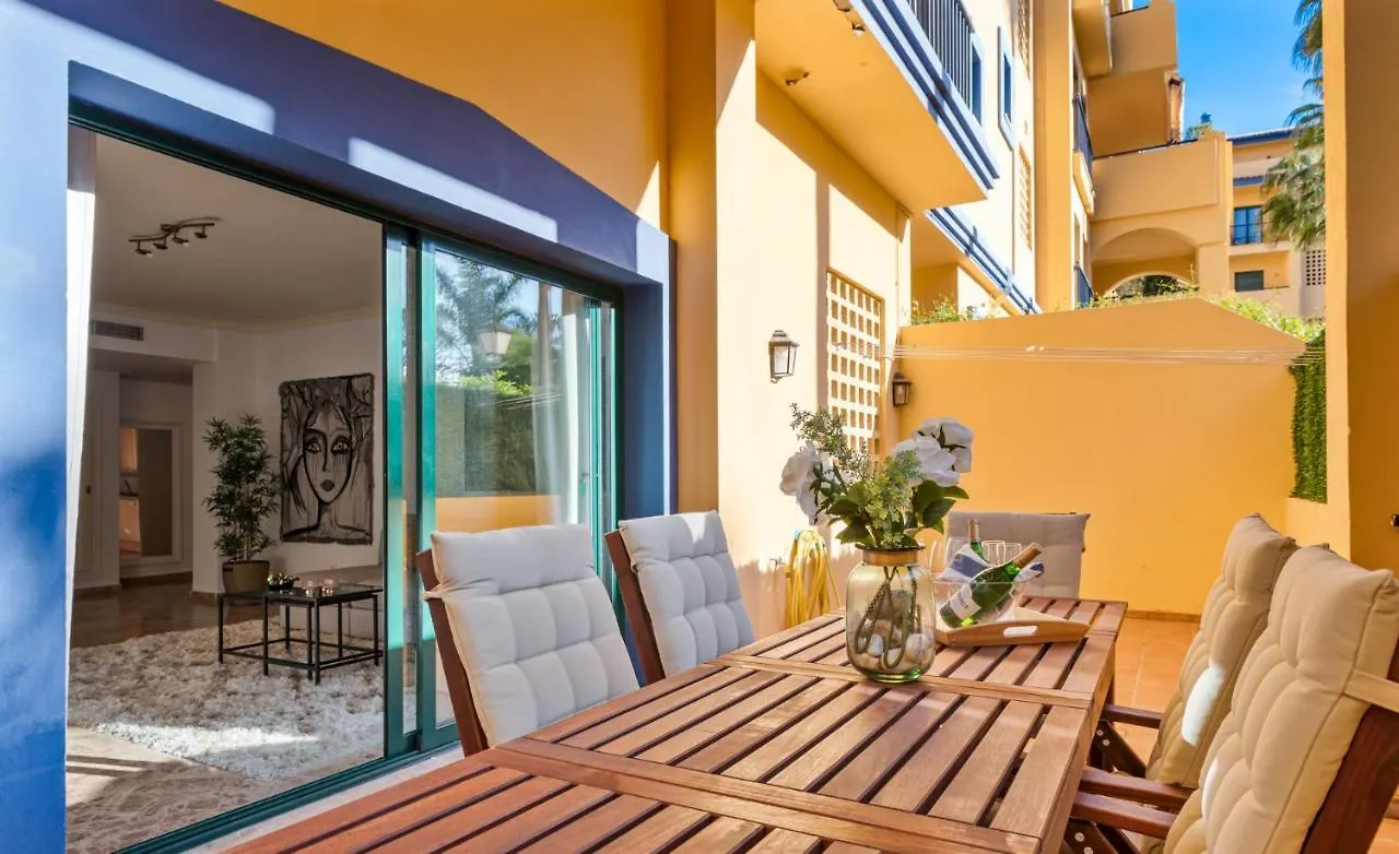 Adb4 -City Center San Pedro By Roomservices Marbella 0*,  Hiszpania